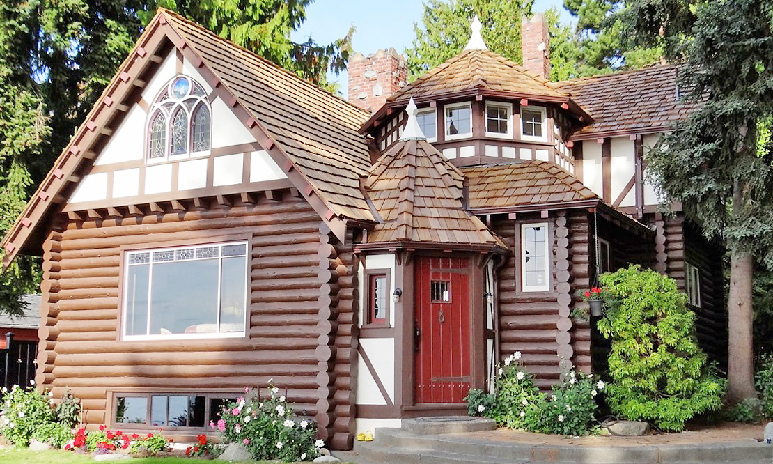 Bayshore Home, Western Red Cedar Roof